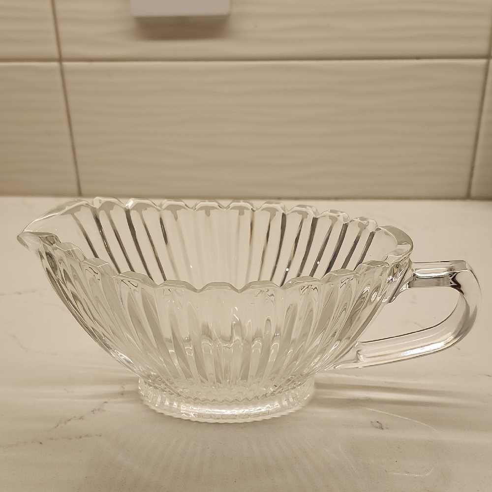 Mikasa Royal Suite Clear Sauce Boat